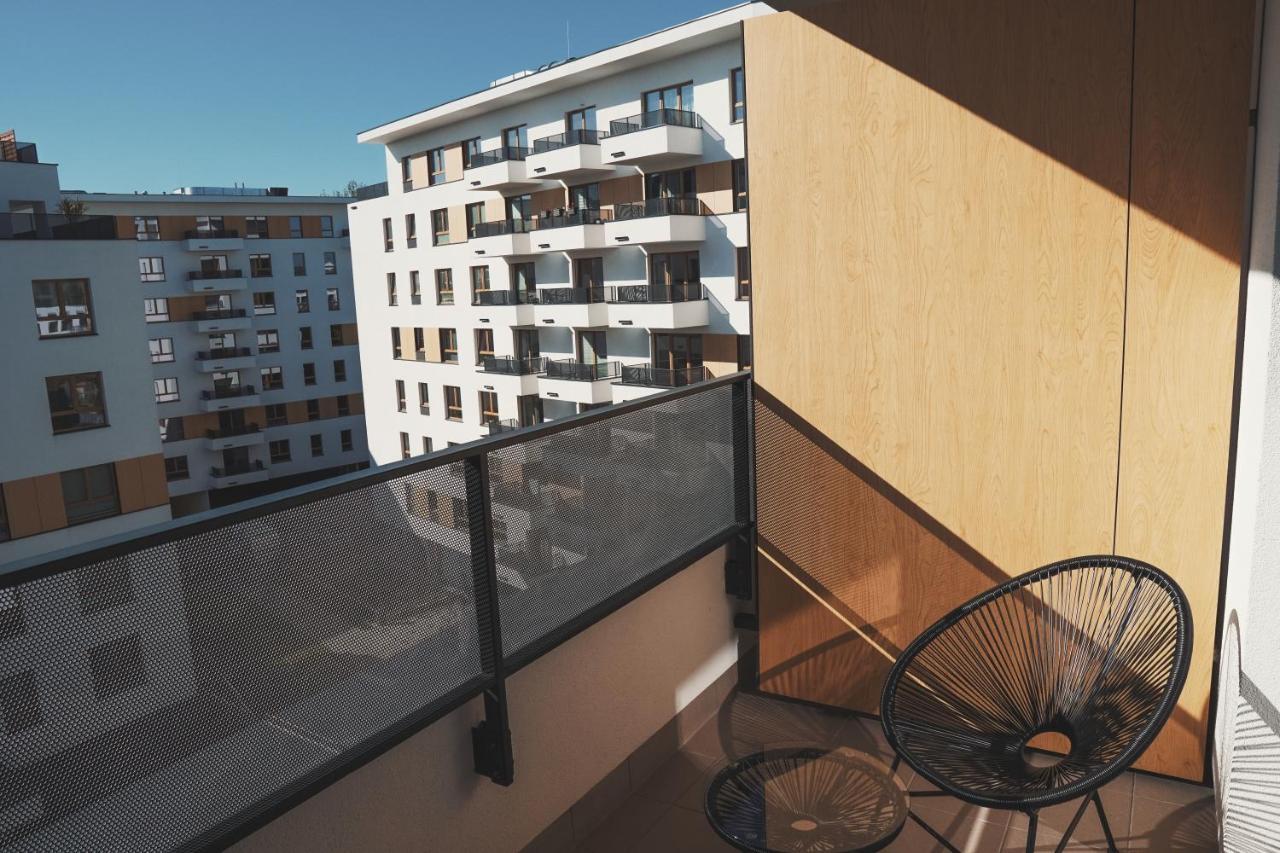 Vizzit Us Premium Apartments Warsaw Exterior photo